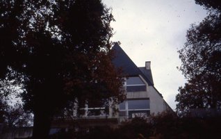 Image description